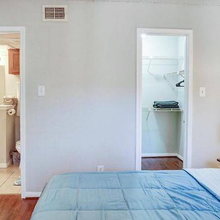 Lovely 2 Bedroom, 1 Bath Condo With Pools And Gym. Houston Ngoại thất bức ảnh