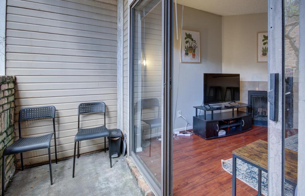 Lovely 2 Bedroom, 1 Bath Condo With Pools And Gym. Houston Ngoại thất bức ảnh