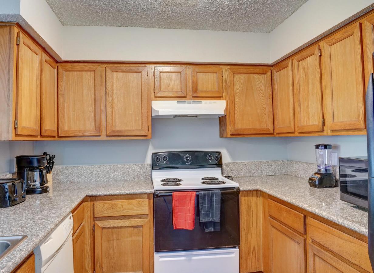 Lovely 2 Bedroom, 1 Bath Condo With Pools And Gym. Houston Ngoại thất bức ảnh