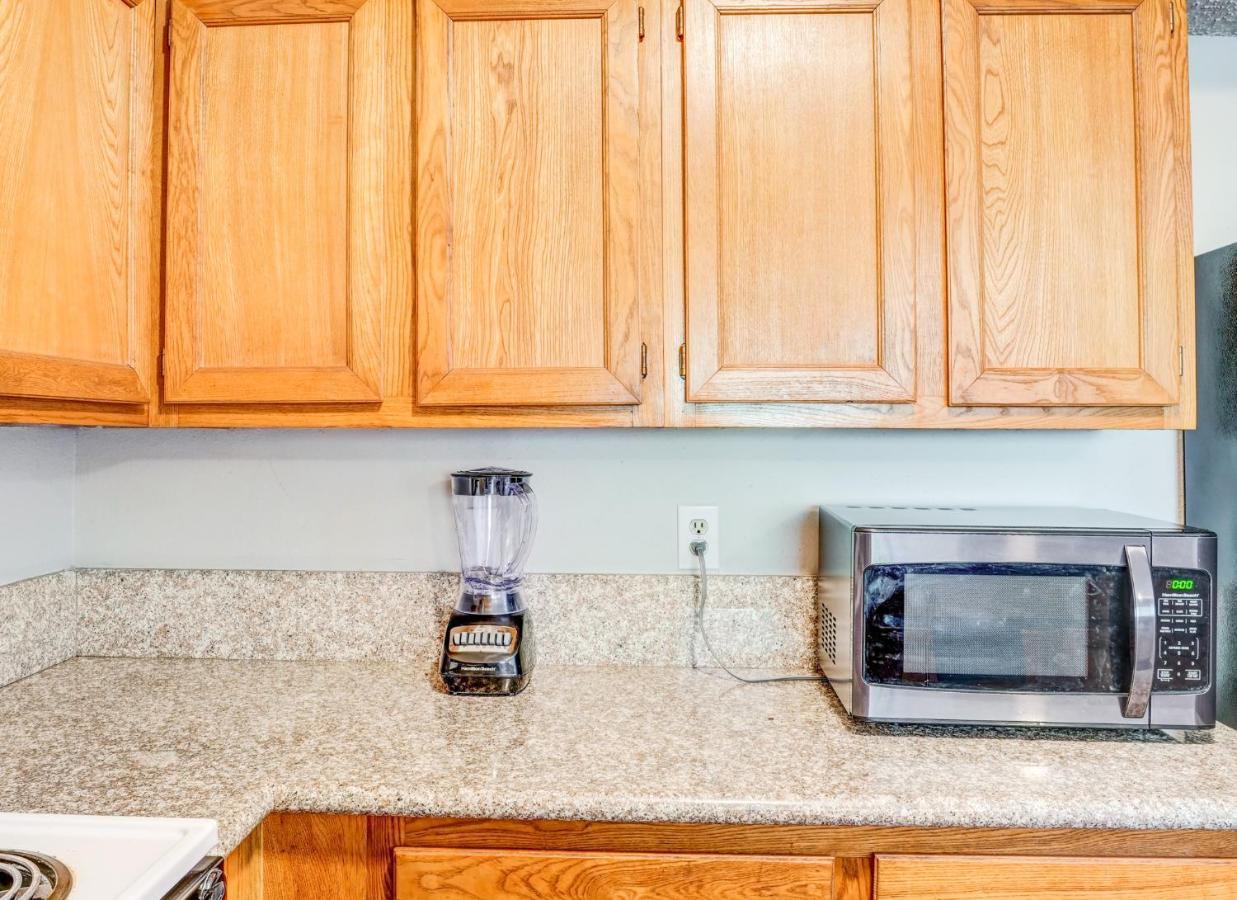 Lovely 2 Bedroom, 1 Bath Condo With Pools And Gym. Houston Ngoại thất bức ảnh