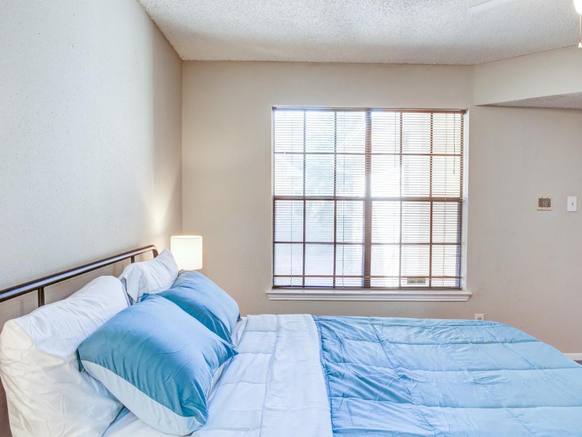 Lovely 2 Bedroom, 1 Bath Condo With Pools And Gym. Houston Ngoại thất bức ảnh